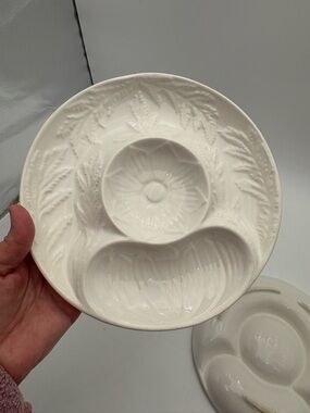 Vintage California Pottery Artichoke Sectioned Plates - set of 2